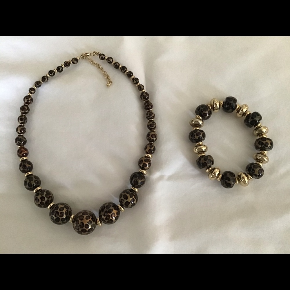 Necklace and matching bracelet